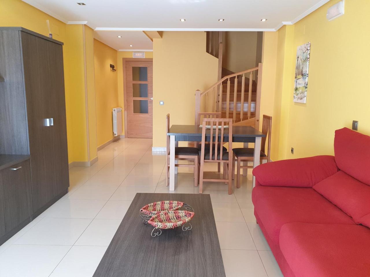 Apartamentos Monte Hernanz Риаса Екстериор снимка