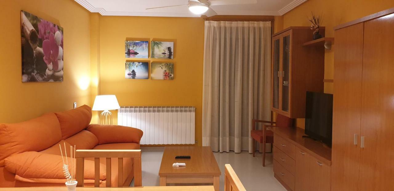 Apartamentos Monte Hernanz Риаса Екстериор снимка